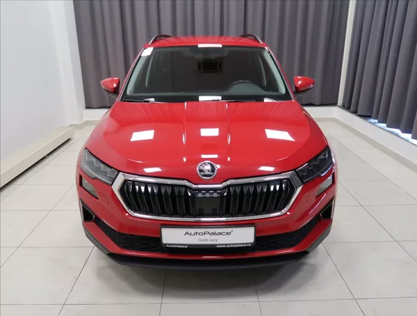 Škoda Karoq 1,5 TSI AMBITION+ ČR 1MAJITEL - foto 2