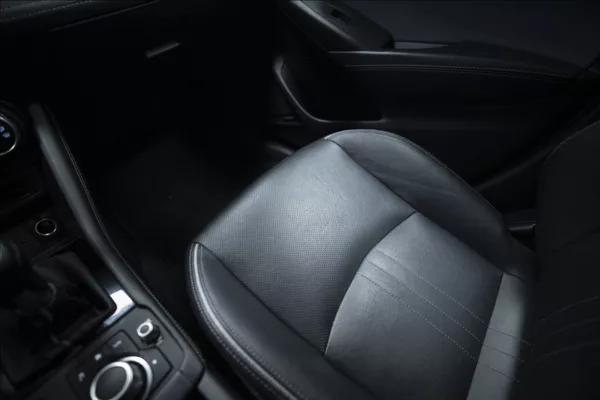 Mazda CX-3 2,0 SKYACTIV AWD KAMERA VÝHŘEV - foto 28