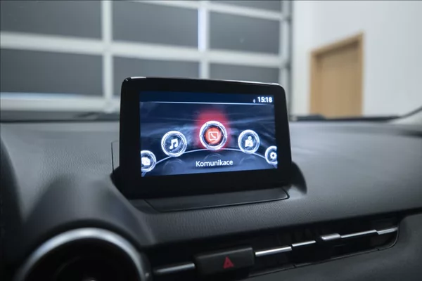 Mazda CX-3 2,0 SKYACTIV AWD KAMERA VÝHŘEV - foto 30