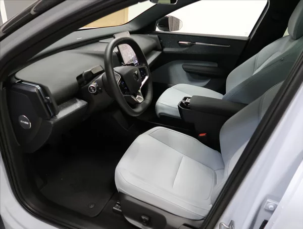 Volvo EX30 Ultra Single Motor RWD - foto 7