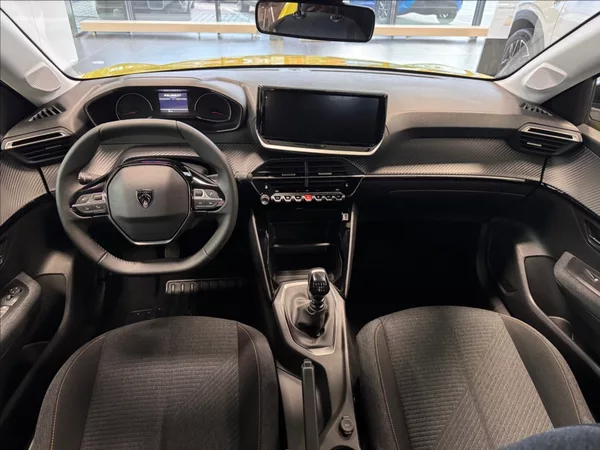 Peugeot 208 1,2 STYLE Turbo 100 MAN6 - foto 6