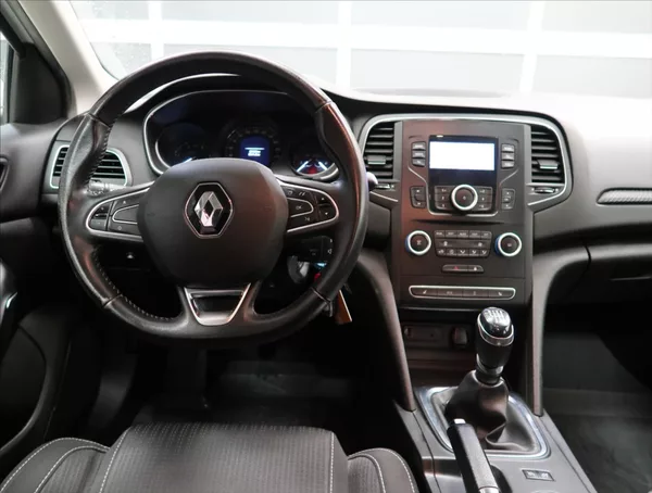 Renault Mégane 1,5 DCi ČR 1 MAJITEL - foto 12