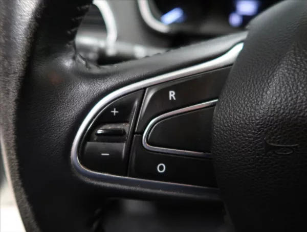 Renault Mégane 1,5 DCi ČR 1 MAJITEL - foto 14
