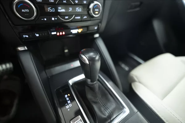 Mazda CX-5 2,5 SKYACTIV AWD AT WEBASTO ČR - foto 27