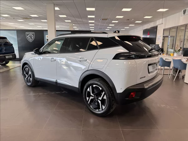 Peugeot 2008 1,2 ALLURE Hybrid 110 e-DCS6 - foto 3