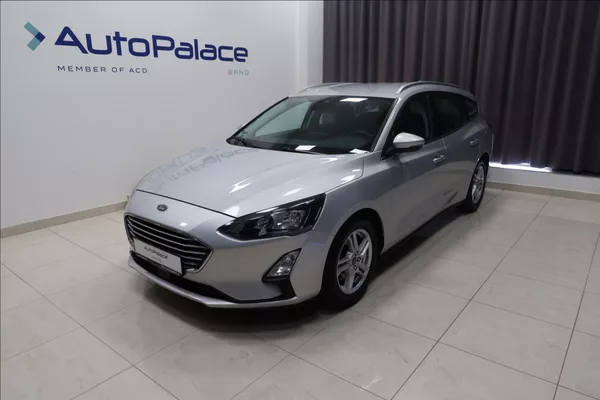 Ford Focus 1,5 TDCi NAVI VÝHŘEV VOLANTU