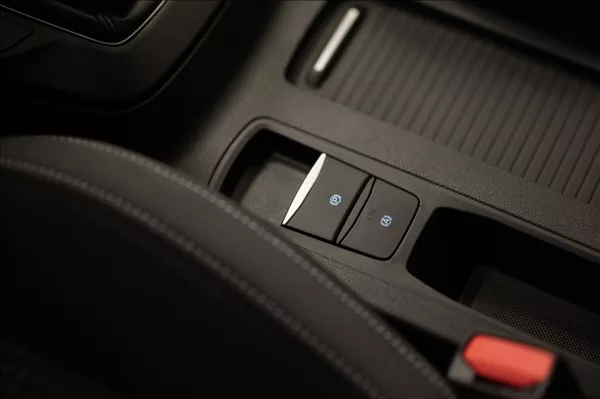 Ford Focus 1,5 TDCi NAVI VÝHŘEV VOLANTU - foto 18