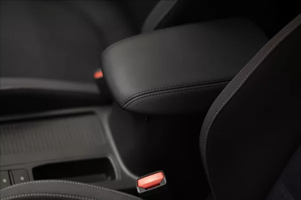 Ford Focus 1,5 TDCi NAVI VÝHŘEV VOLANTU - foto 20