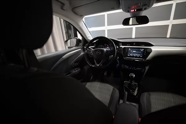 Opel Corsa 1,2 i KLIMA VÝHŘEV VOLANTU - foto 10