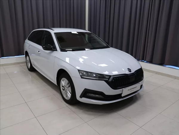 Škoda Octavia 2,0 TDI ČR 1 MAJITEL - foto 4