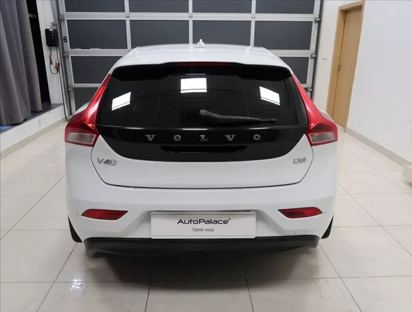 Volvo V40 1,6 D2 - foto 5