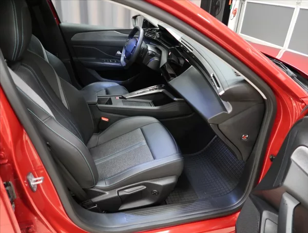 Peugeot 308 1,2 ALLURE PureTech 130 AUT - foto 11