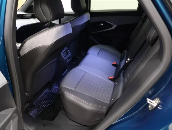 Peugeot 3008 1,2 ALLURE Hybrid 145 e-DCS6 - foto 8