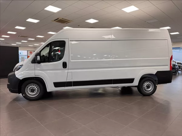 Peugeot Boxer 2,2 Furgon 3500 L3H2 BlueHDi 1 - foto 2