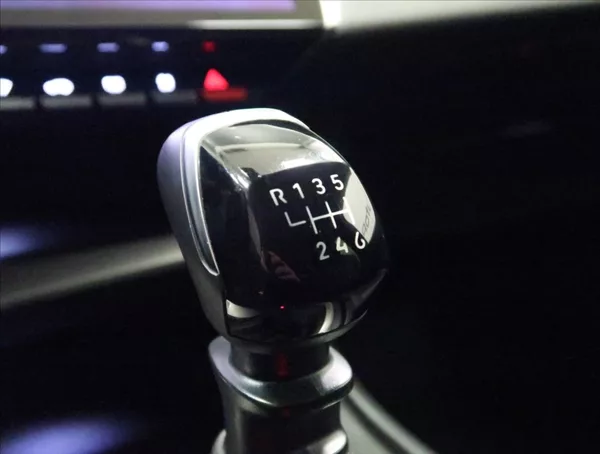 Peugeot 308 1,2 ALLURE PureTech 130 - foto 31