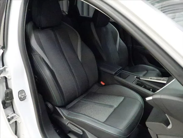 Peugeot 308 1,5 SW ALLURE HDi 130 AUT - foto 45