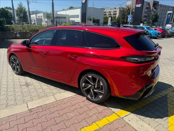 Peugeot 308 1,2 Hybrid 145 e-DCS6 SW Allu - foto 2