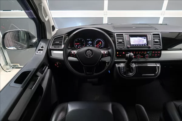 Volkswagen Multivan 2,0 TDI DSG 4MOTION HIGHLINE - foto 11