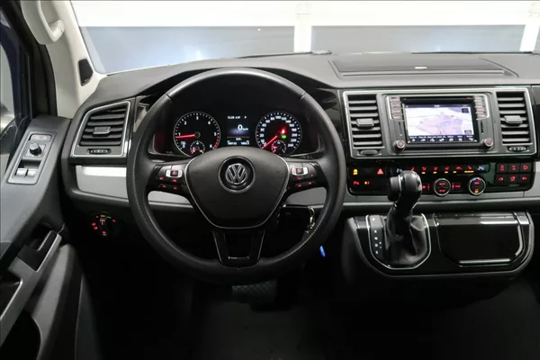 Volkswagen Multivan 2,0 TDI DSG 4MOTION HIGHLINE - foto 12