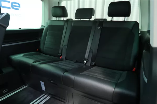 Volkswagen Multivan 2,0 TDI DSG 4MOTION HIGHLINE - foto 33