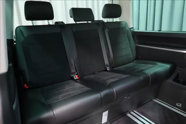 Volkswagen Multivan 2,0 TDI DSG 4MOTION HIGHLINE - foto 37