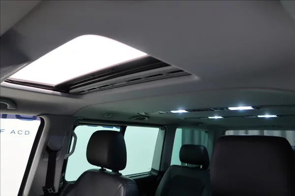 Volkswagen Multivan 2,0 TDI DSG 4MOTION HIGHLINE - foto 40