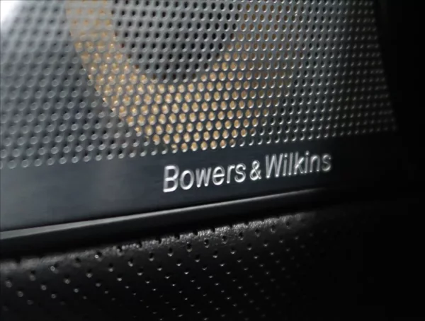Volvo S90 2,0 T8 TWINENGINE AWD R-DESIGN - foto 22
