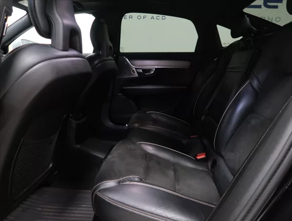 Volvo S90 2,0 T8 TWINENGINE AWD R-DESIGN - foto 41