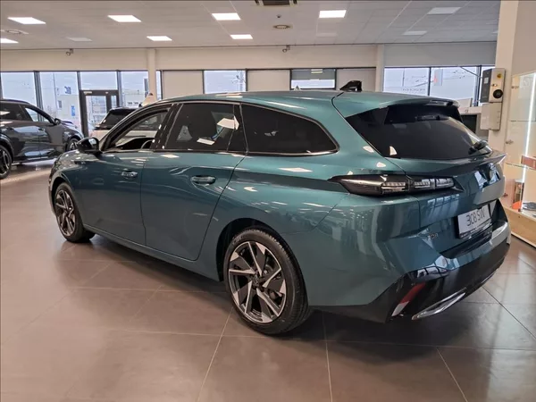 Peugeot 308 1,2 Hybrid 136 SW ALLURE - foto 4
