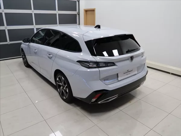 Peugeot 308 1,2 SW ALLURE PureTech 130 AUT - foto 6