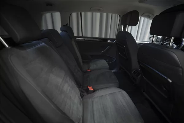 Volkswagen Touran 2,0 TDI MASÁŽ KAMERA VÝHŘEV ČR - foto 11