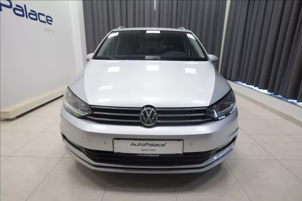 Volkswagen Touran 2,0 TDI MASÁŽ KAMERA VÝHŘEV ČR - foto 2