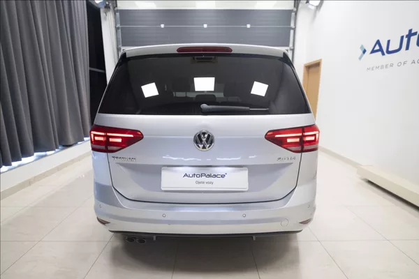 Volkswagen Touran 2,0 TDI MASÁŽ KAMERA VÝHŘEV ČR - foto 5