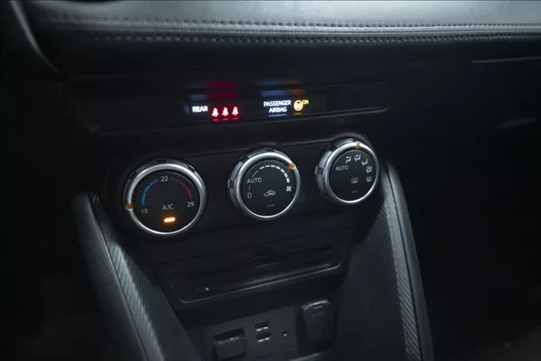 Mazda CX-3 2,0 SKYACTIV 1. MAJITEL ČR - foto 19