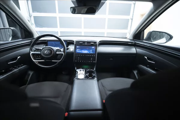 Hyundai Tucson 1,6 T-GDI AT NAVI KAMERA TAŽNÉ - foto 14