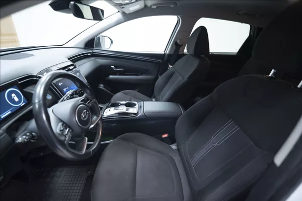 Hyundai Tucson 1,6 T-GDI AT NAVI KAMERA TAŽNÉ - foto 20