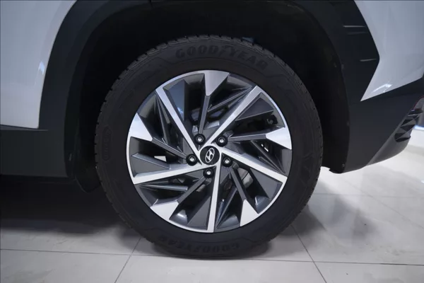 Hyundai Tucson 1,6 T-GDI AT NAVI KAMERA TAŽNÉ - foto 42