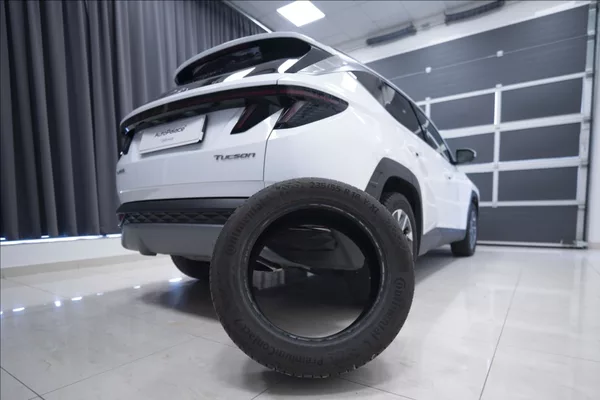 Hyundai Tucson 1,6 T-GDI AT NAVI KAMERA TAŽNÉ - foto 43