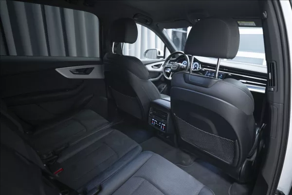 Audi Q7 3,0 TDI QUATTRO S-LINE ČR - foto 10