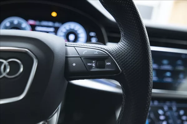 Audi Q7 3,0 TDI QUATTRO S-LINE ČR - foto 22