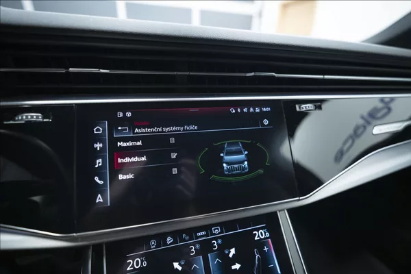 Audi Q7 3,0 TDI QUATTRO S-LINE ČR - foto 38
