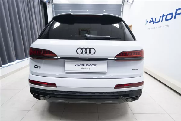 Audi Q7 3,0 TDI QUATTRO S-LINE ČR - foto 5