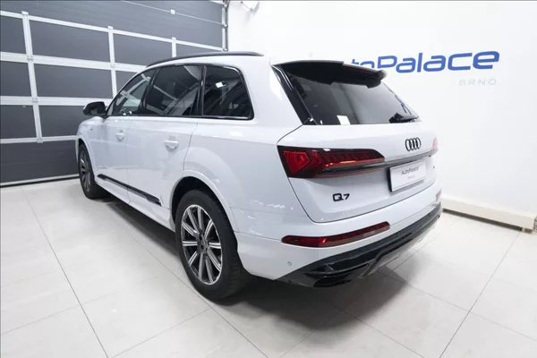 Audi Q7 3,0 TDI QUATTRO S-LINE ČR - foto 6