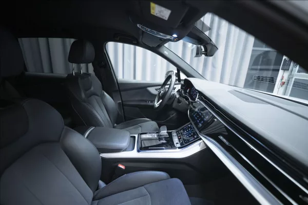 Audi Q7 3,0 TDI QUATTRO S-LINE ČR - foto 8