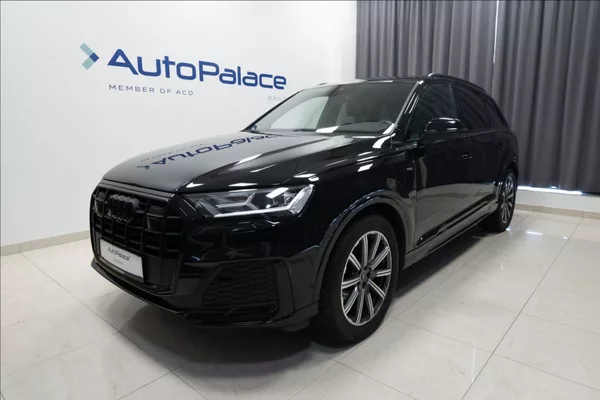 Audi Q7 3,0 TDI QUATTRO S-LINE 1. MAJ