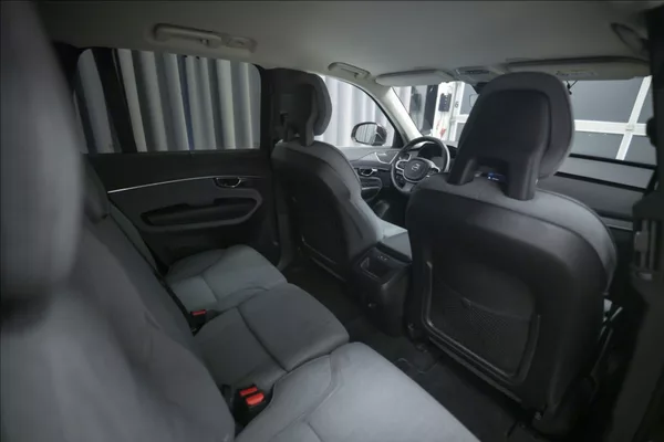 Volvo XC90 2,0 B5 AWD INSCRIPTION 7 MÍST - foto 10