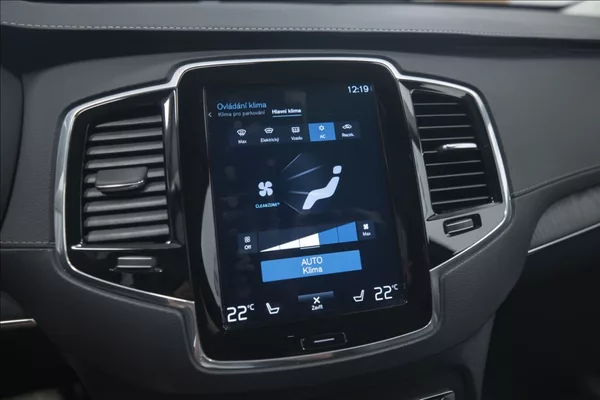 Volvo XC90 2,0 B5 AWD INSCRIPTION 7 MÍST - foto 33