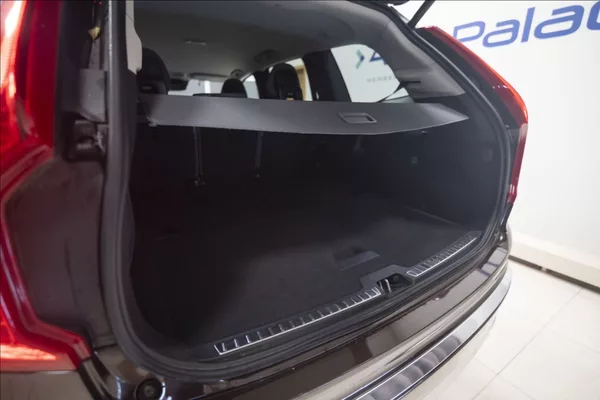 Volvo XC90 2,0 B5 AWD INSCRIPTION 7 MÍST - foto 43