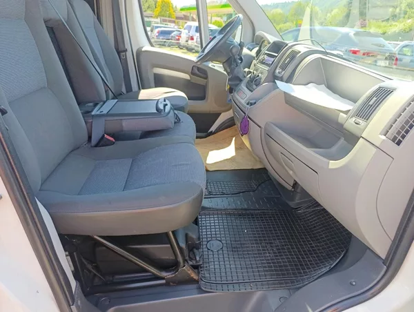 Citroën Jumper 3.0 HDi 116kw 9míst - foto 26
