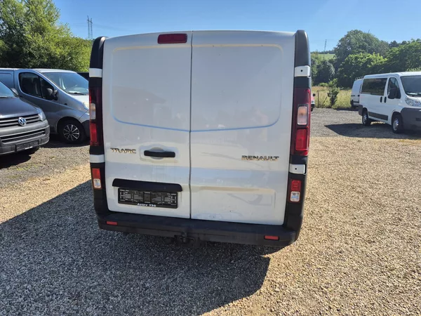 Renault Trafic 1.6Dci L2H1 6 Míst - foto 14